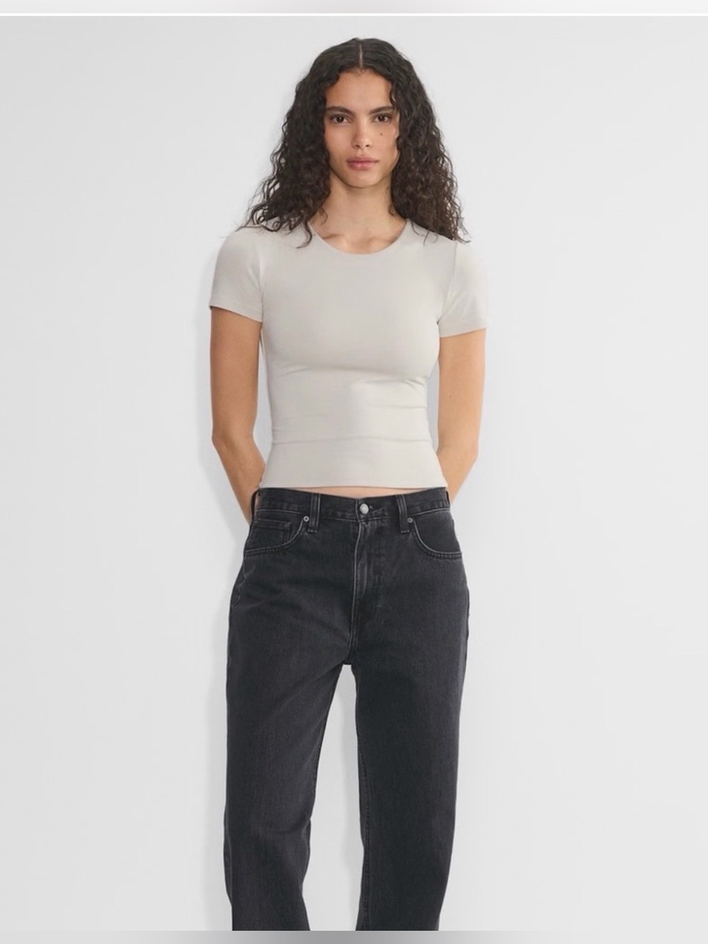 Babaton Short Sleeve Contour Crewneck Top in Light Beige